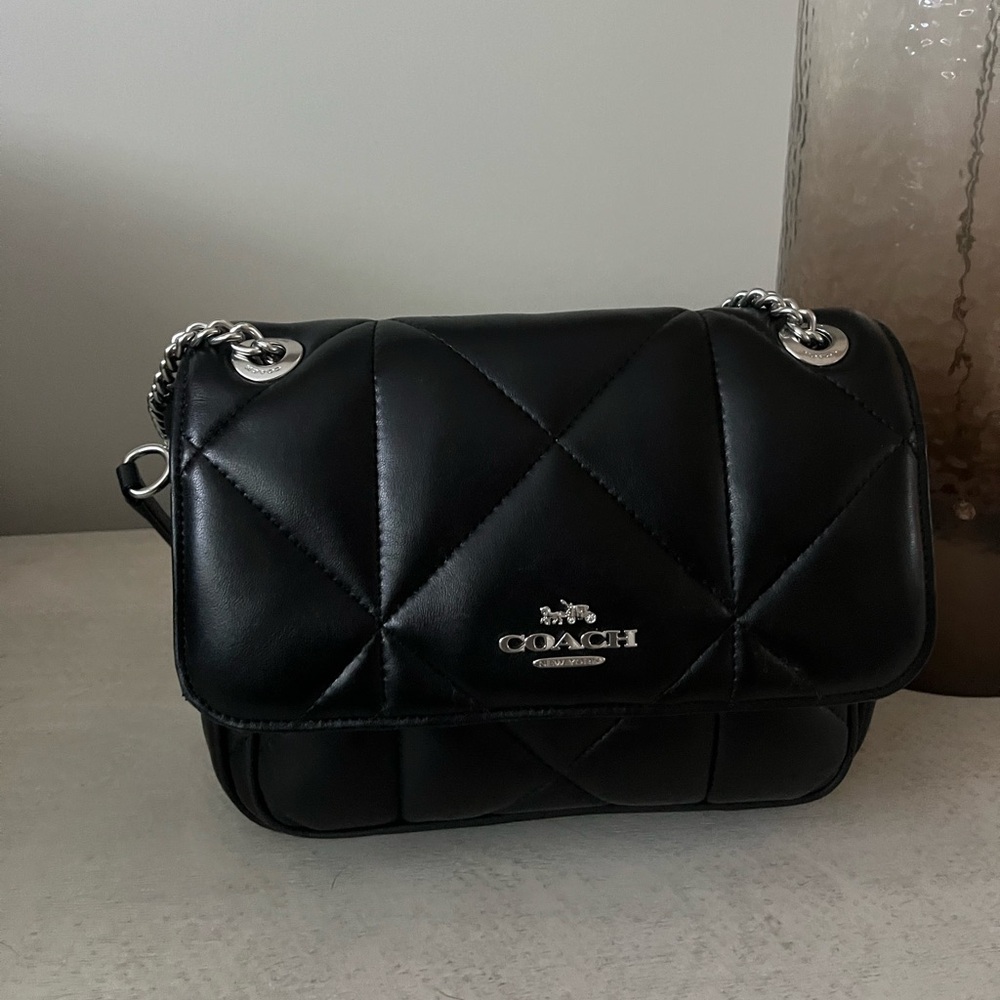 Coach Klare crossbody 25 with Puffy Diamond Quilting